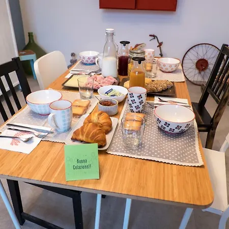 Cascina Mongianone Monferrato Bed & Breakfast *
