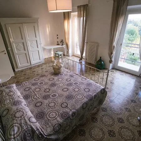 Cascina Mongianone Monferrato Bed & Breakfast *